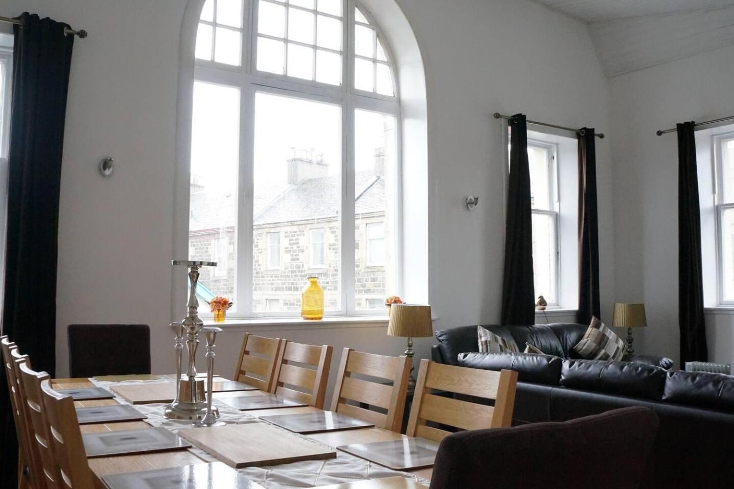 Large Apartment In Rothesay On The Isle Of Bute Eksteriør billede